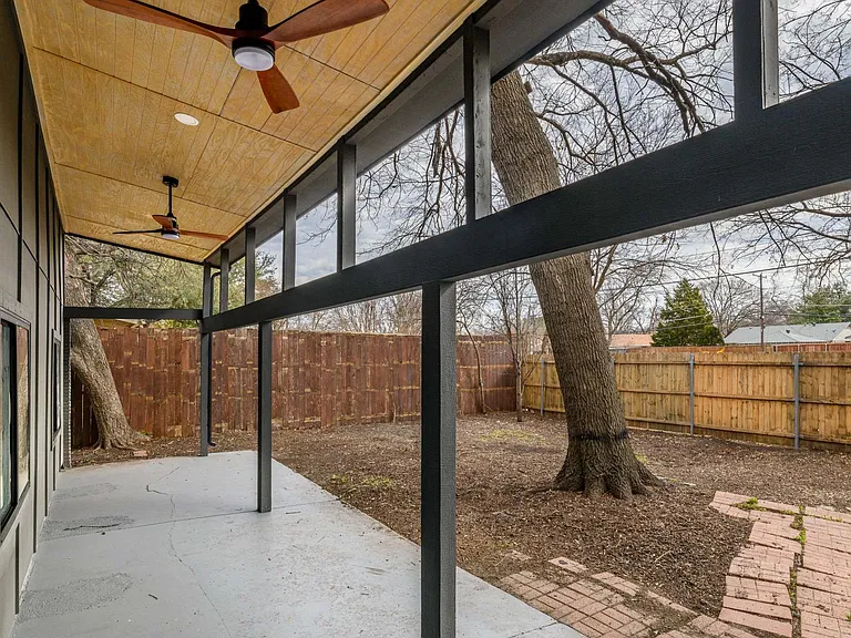 7036 Edgerton Dr — Photo 17