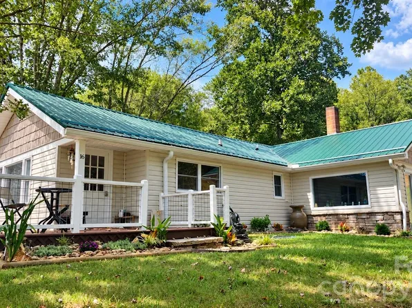 16 Warren Creek Rd, Candler, NC 28715