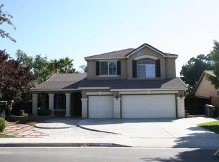 1323 Calaveras Park Dr, Bakersfield, CA 93311