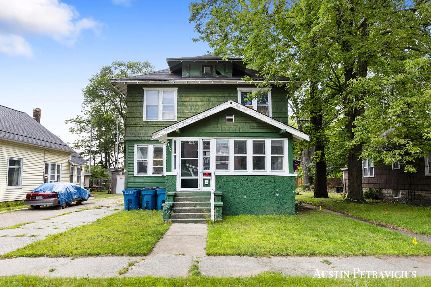2820 6th St photo 1