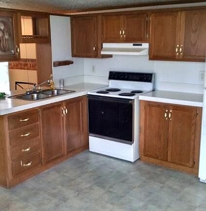 5th image of 353 Guilford Ave