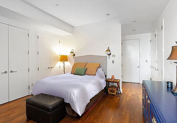 3rd image of 2-11 51st St #519