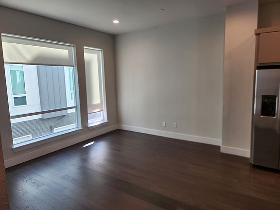 4th image of 1771 McCoy St #205