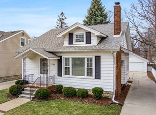23128 Olmstead St, Dearborn, MI 48124