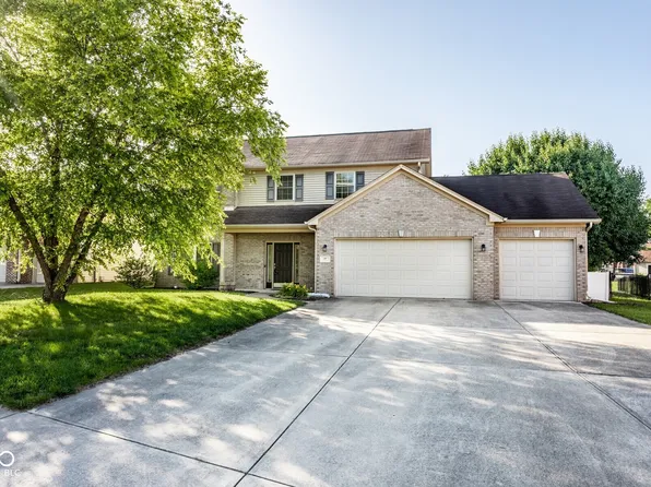 197 Ceejay Dr, Greenwood, IN 46142