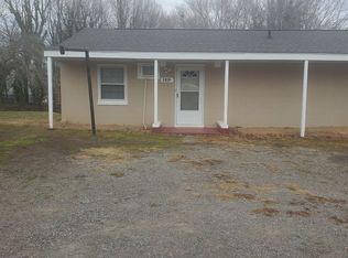 610 Bradley Rd APT F, Danville, VA 24540