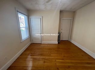 15 Rich St #L, Waltham, MA 02451