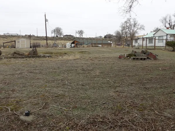 209 S 1st Street, Lind, WA 99341