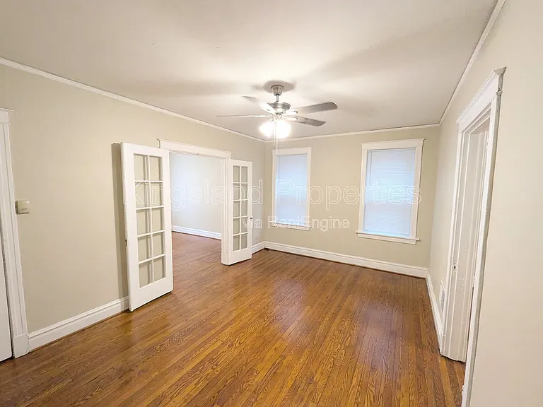 5109-5111 S Broadway St — Photo 12