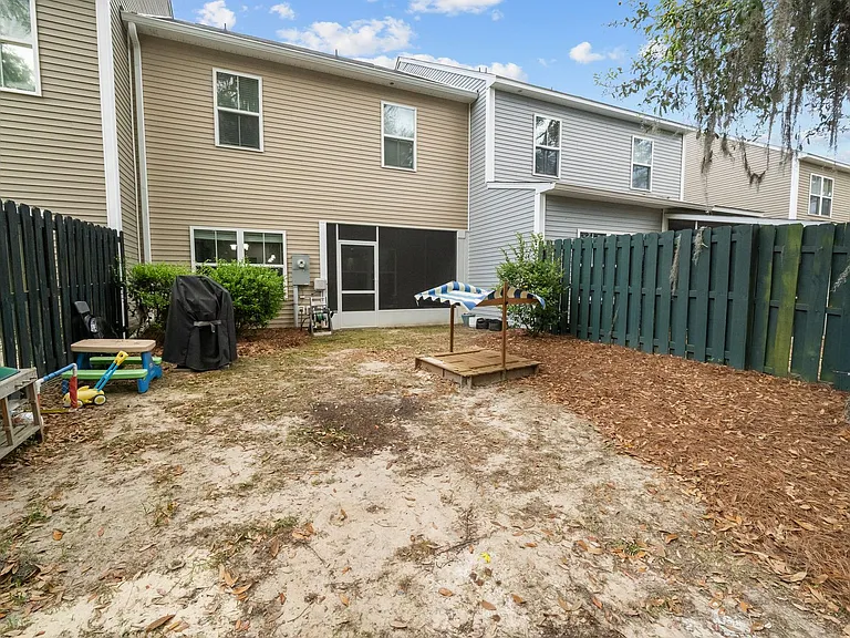 81 Bellasera Way — Photo 59