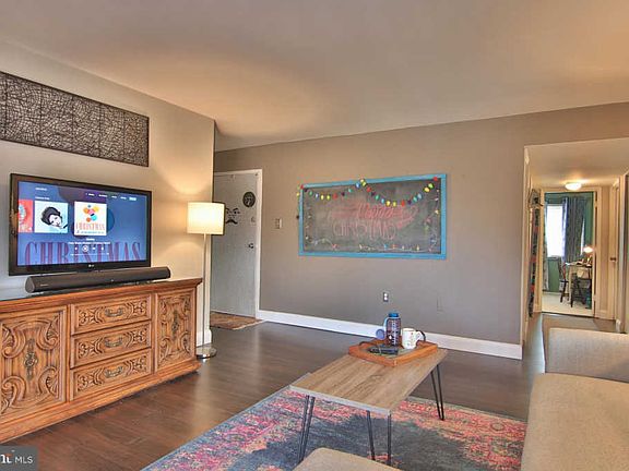 4th image of 603 Oakland Hills Ct APT 401