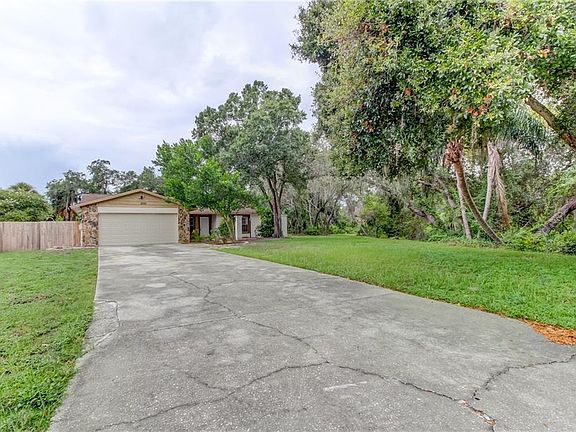 3rd image of 8707 Woodvine Ct