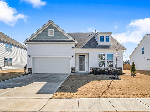 3rd image of 83 Winding Creek Drive