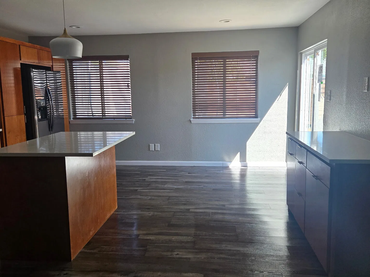 3 bed, 1346 sqft, $2,500 — Photo 3