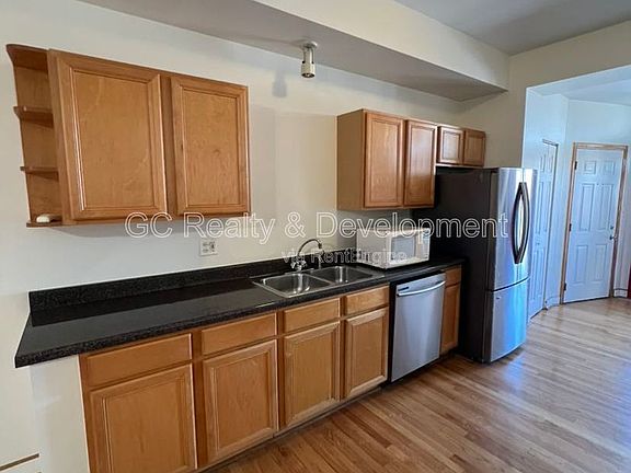 5th image of 6130 S Greenwood Ave #3