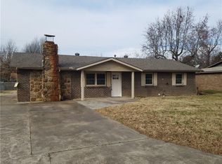 1500 Carlton St, Springdale, AR 72762