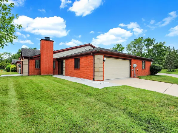 2092 Oak Run Ct, Indianapolis, IN 46260