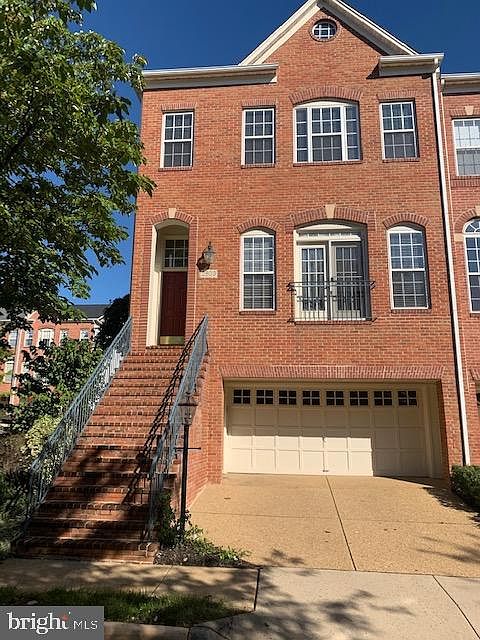 1st image of 2803 Laura Gae Cir