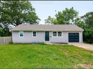 11134 E 9th St S, Independence, MO 64054