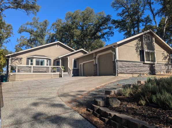 12859 Torrey Pines Dr