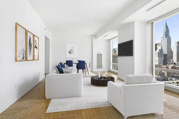 Rented by Compass | media 37