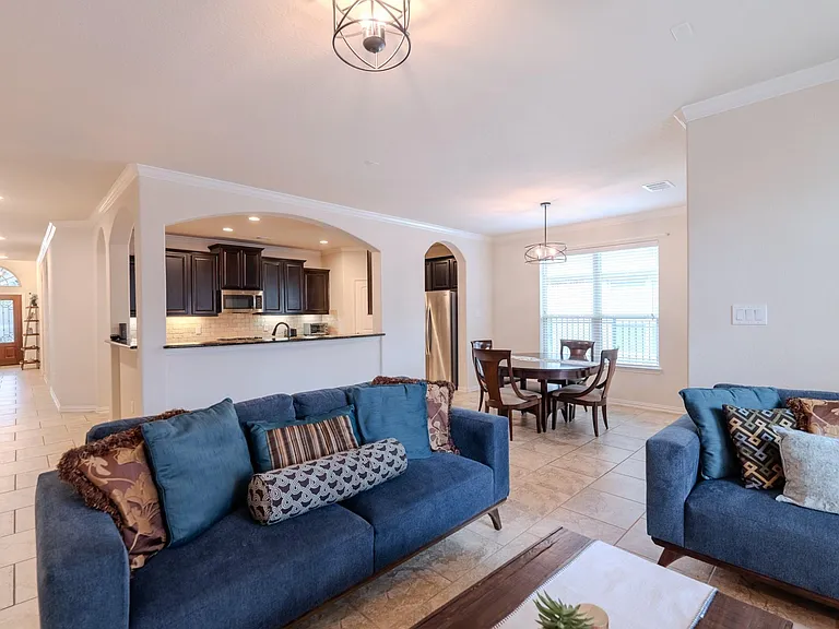 14 Arrowfeather Pl — Photo 15