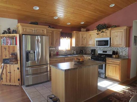 3rd image of N11473 W Bay Ct #W