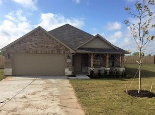 100 Frio St, Bells, TX 75414