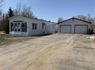 220 Eikren Dr, Alexander, ND 58831