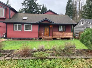 13719 20th Ave NE, Seattle, WA 98125