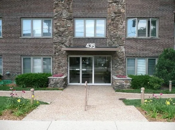 435 Ridge Rd APT 107, Wilmette, IL 60091