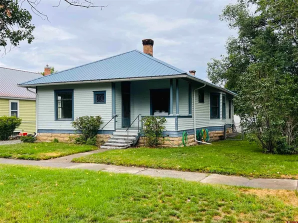 737 S 2nd, Montrose, CO 81401
