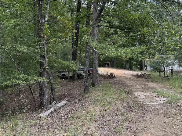 6540 Hussey Ln, Benton, AR 72019