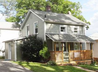 24 Munchausen Ave, Bristol, CT 06010