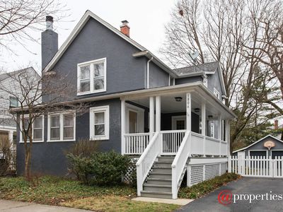 1806 Elmwood Ave, Wilmette, IL, 60091