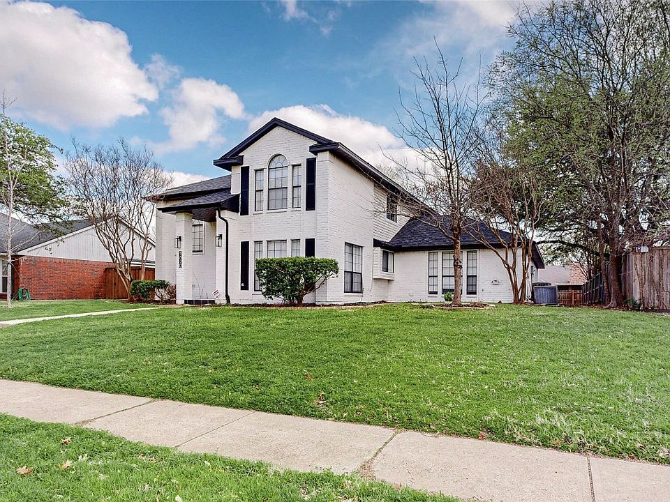 1st image of 3820 Parkmont Dr