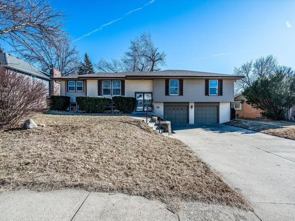 1829 Holling Dr, Omaha, NE 68144