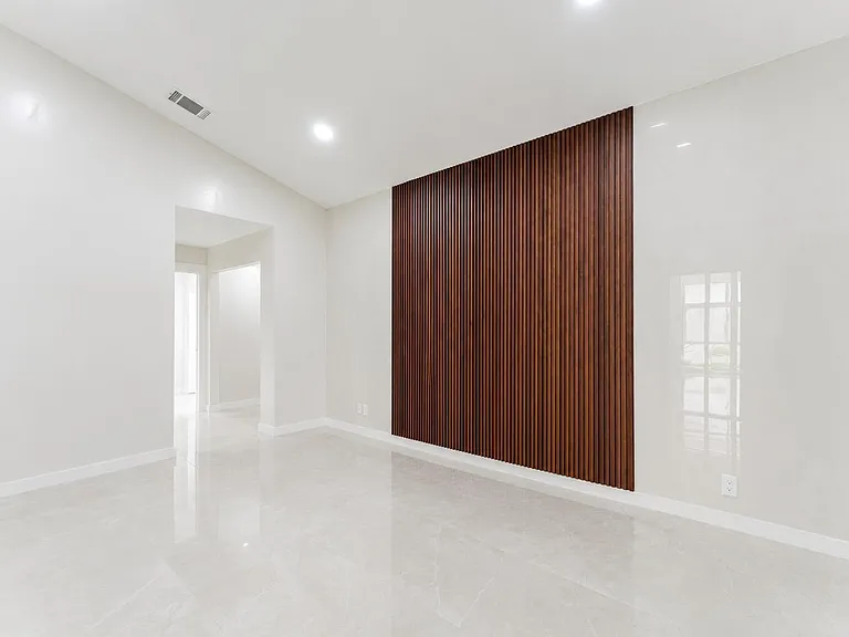 7512 Eagle Point Dr — Photo 8