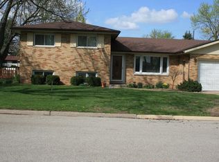 201 E Maywood St, Morton, IL