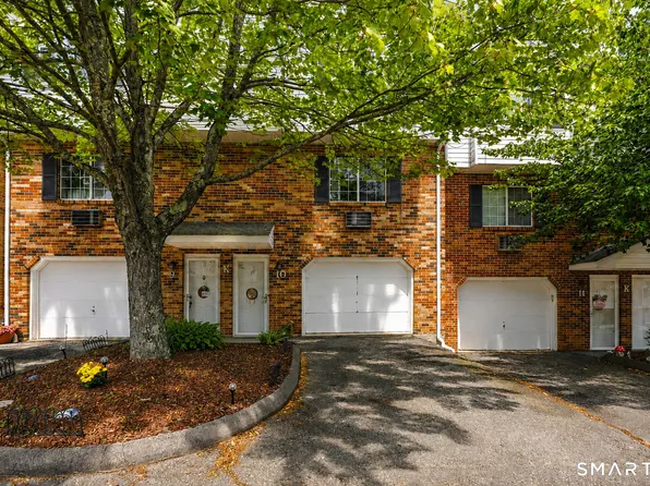 24 Blueridge Drive #K10, Waterbury, CT 06704