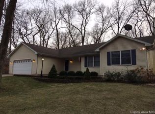 20295 Big Oak Ave, Greenview, IL 62642