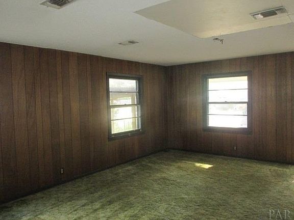 4th image of 721 Citrus St
