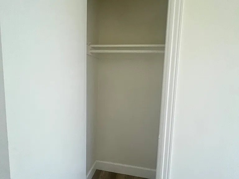 6524 Myra Ave — Photo 8