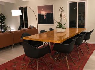 1561 Benedict Canyon Dr, Beverly Hills, CA 90210