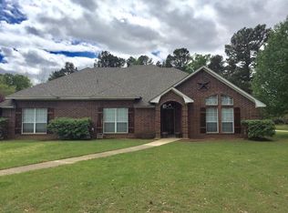 215 County Road 2114, Hooks, TX 75561