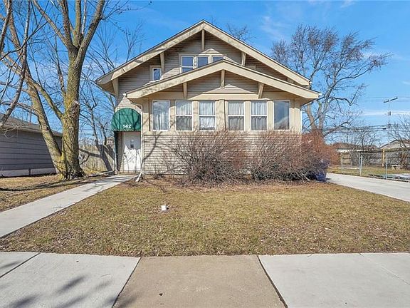 2nd image of 142 Villa Ave