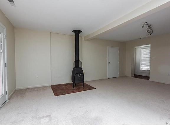 4th image of 4497 Laclede Ave #D