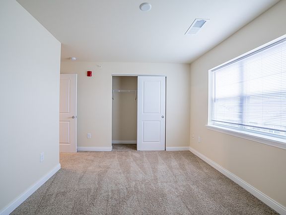 4th image of 2101 Country Squire Ct #0aade2e2a