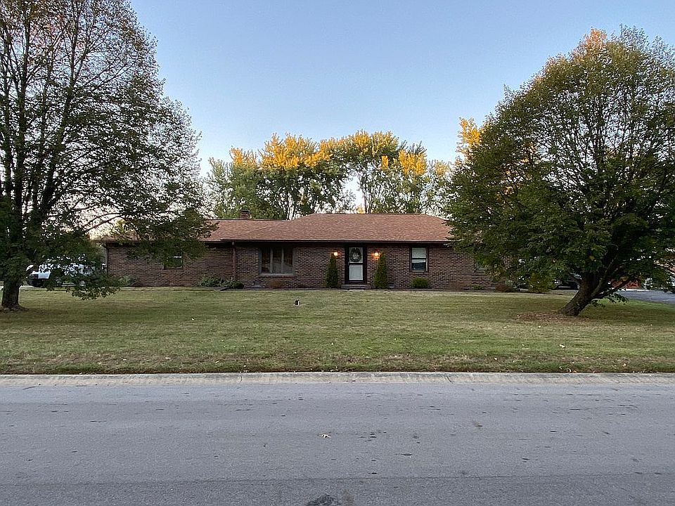 1st image of 3681 Lisa Ln