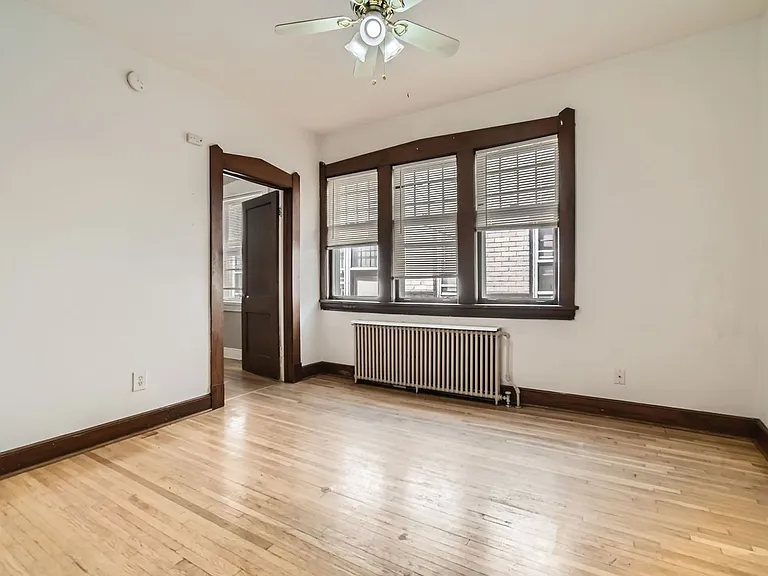 707 Grand Ave — Photo 3